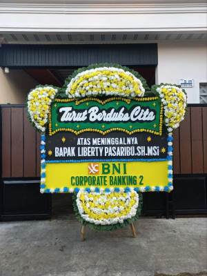 Papan Bunga Duka di Talise Valangguni