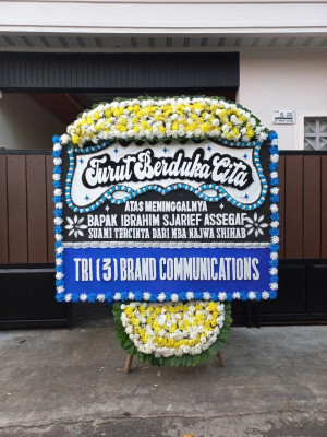 Papan Bunga Duka di Talise Valangguni